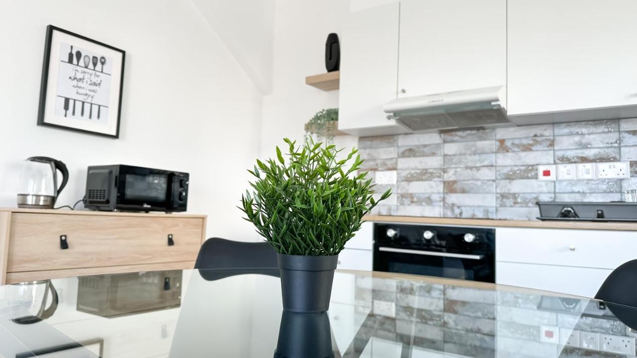 Vacation Mode Apartment Ajía Nápa Kültér fotó