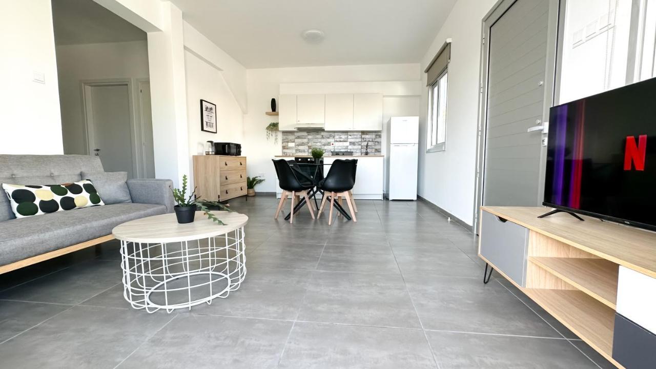 Vacation Mode Apartment Ajía Nápa Kültér fotó